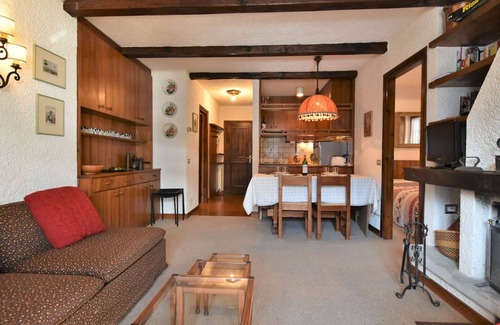 Madesimo Apartment | Beautiful apartment for 5 people with WIFI, TV, terrace and parking