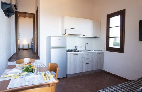 Patresi Apartment | Beautiful apartment for 4 people with A/C, WIFI, TV and terrace