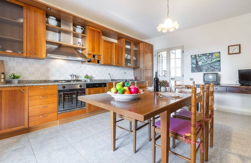 Muravera Apartment | Beautiful apartment for 6 guests with A/C, TV, balcony and panoramic view