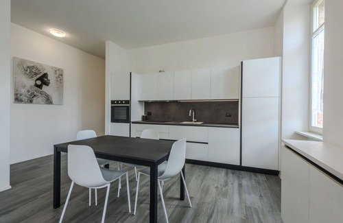 Rovereto Apartment | Beautiful apartment for 5 people with WIFI, TV and balcony