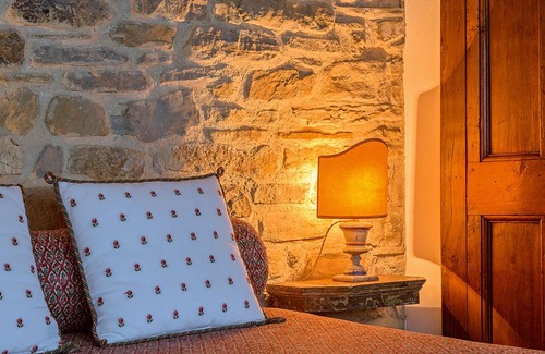 Umbertide Apartment | Beautiful apartment for 6 guests with A/C, pool, WIFI, TV, panoramic view and parking