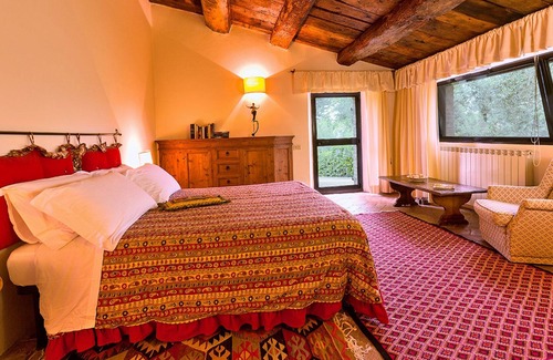 Umbertide Apartment | Beautiful apartment for 6 guests with A/C, pool, WIFI, TV, panoramic view and parking