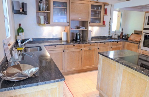 Montana Apartment | Beautiful apartment for 8 guests with WIFI, TV and balcony