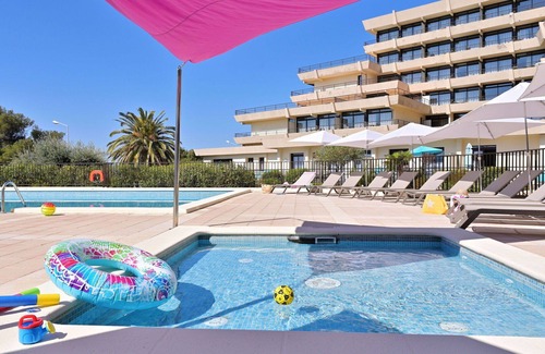 Ajaccio Apartment | Beautiful apartment for 2 guests with A/C, WIFI, pool, TV, terrace and pets allowed