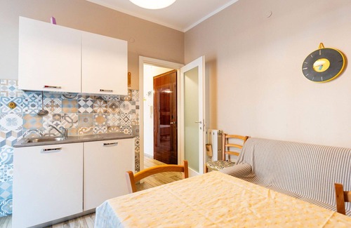 Ceriale Apartment | Beautiful apartment for 4 guests with WIFI, TV, terrace and pets allowed