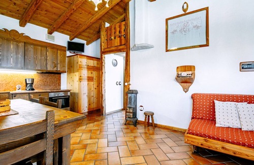 Coredo Apartment | Beautiful apartment for 4 guests with WIFI, TV, terrace and pets allowed