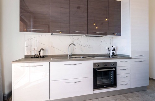 Varazze Apartment | Beautiful apartment for 6 guests with hot tub, WIFI, A/C, TV, terrace and pets allowed