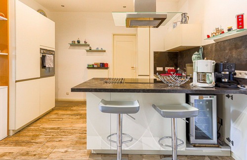 La Madeleine Apartment | Beautiful apartment for 4 guests with pool, WIFI, TV and terrace