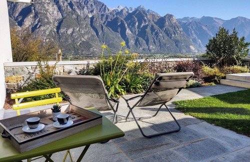 Samolaco Apartment | Beautiful apartment for 4 people with WIFI, A/C, TV and patio