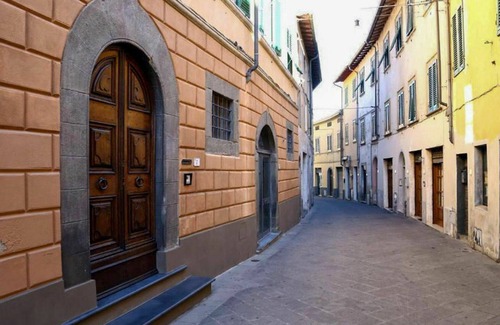 Buti Apartment | Beautiful apartment for 7 guests with WIFI, A/C, TV, terrace and panoramic view