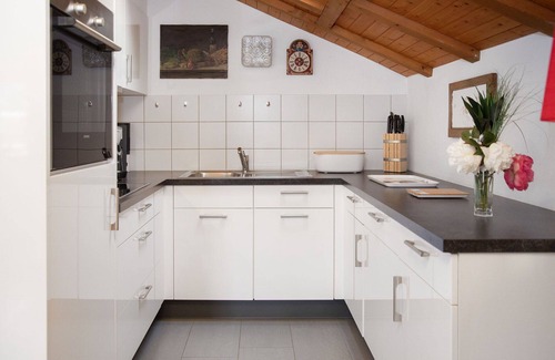 Falera Apartment | Beautiful apartment for 5 guests with WIFI, pool, TV, balcony and panoramic view