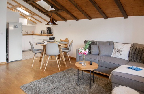 Falera Apartment | Beautiful apartment for 5 guests with WIFI, pool, TV, balcony and panoramic view