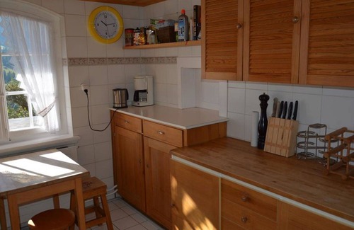Schoenried Apartment | Beautiful apartment for 9 people with WIFI, TV, balcony and pets allowed