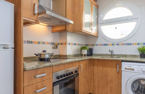 L'Ampolla Apartment | Beautiful apartment for 4 guests with WIFI, pool, A/C, TV, terrace and pets allowed