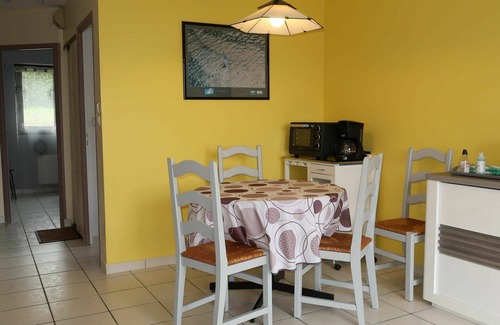 Crozon Apartment | Beautiful apartment for 2 people with TV, terrace and pets allowed