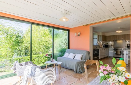 Daoulas Apartment | Beautiful apartment for 2 guests with WIFI, TV and pets allowed