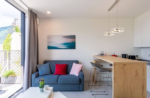 Nesso Apartment | Beautiful apartment for 3 people with A/C, WIFI, pool, TV and terrace