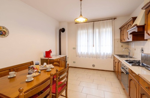 Ovaro Apartment | Beautiful apartment for 4 people with WIFI, TV, balcony and parking