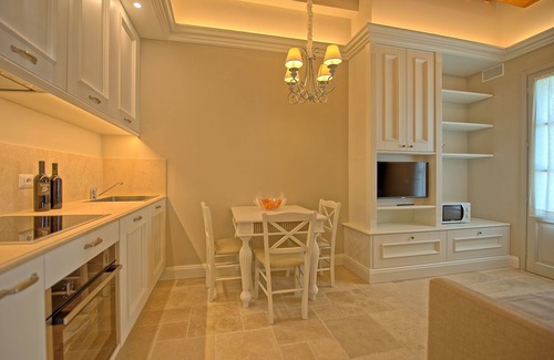 Cerreto Guidi Apartment | Beautiful apartment for 3 guests with WIFI, A/C, pool, TV, panoramic view and parking