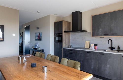 Sint-Annaland Apartment | Beautiful apartment for 4 guests with WIFI, TV and terrace