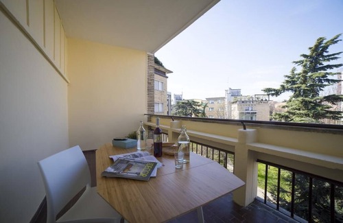 Beauvais Apartment | Beautiful apartment