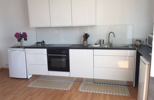 Coudeville-sur-Mer Apartment | Beautiful apartment terrace facing the sea sandy beach