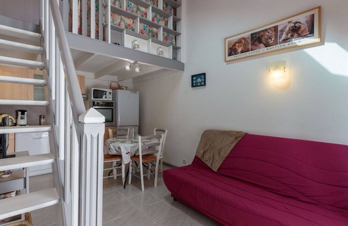La Palmyre Apartment | Beautiful apartment for 4 people with WIFI, TV, terrace and pets allowed