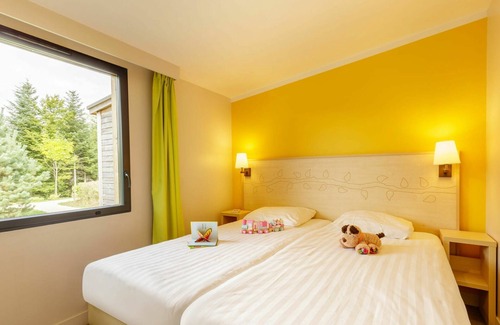 Hattigny House | Beautiful apartment in villa for 6 guests with pool, WIFI, TV and terrace