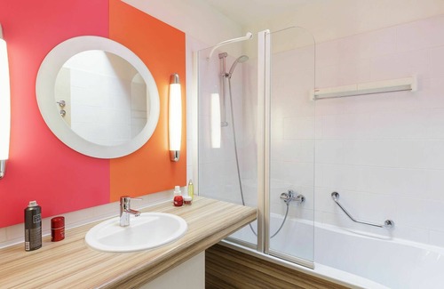 Hattigny House | Beautiful apartment in villa for 6 guests with pool, WIFI, TV and terrace