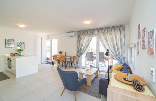 Cavtat Apartment | Beautiful apartment in Cavtat with WiFi