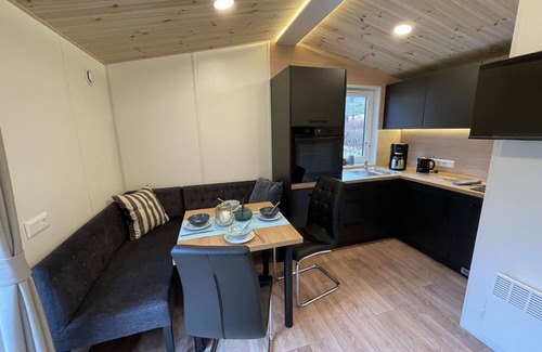 Wemding House | Beautiful apartment in villa for 4 guests with WIFI, TV and terrace