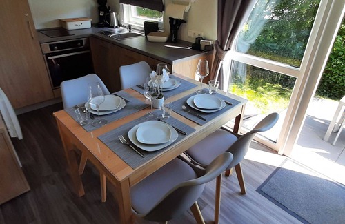 Wemding House | Beautiful apartment in villa for 4 people with WIFI, A/C, TV, terrace and parking