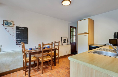 Savigny House | Beautiful apartment in villa for 4 people with WIFI, TV and pets allowed