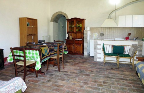 Bagnoregio Villa | Beautiful apartment in villa for 2 people with pool, WIFI, patio and parking