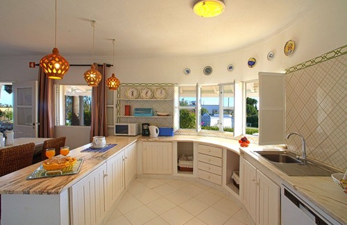 Tavira House | Beautiful apartment in villa for 4 guests with WIFI, pool, TV and terrace
