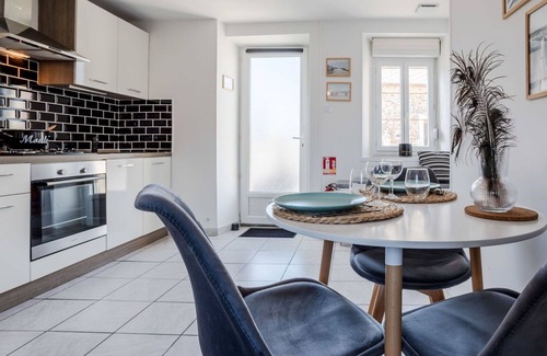 Pirou House | Beautiful apartment in villa for 3 people with WIFI, TV, terrace and pets allowed