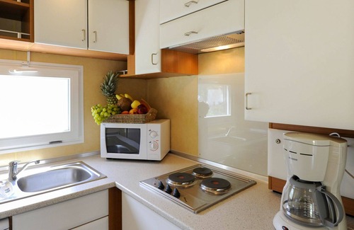 Grado House | Beautiful apartment in villa for 7 guests with A/C, pool, WIFI, terrace and parking