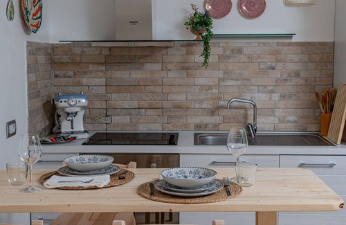 Eden Beach Villa | Beautiful apartment in villa for 3 people with A/C, pool, WIFI, TV and patio