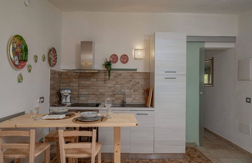 Eden Beach Villa | Beautiful apartment in villa for 3 people with A/C, pool, WIFI, TV and patio