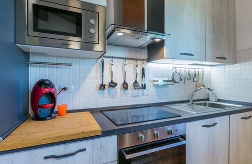 Riparbella Apartment | Beautiful apartment for 5 people with pool, WIFI, TV, terrace and panoramic view