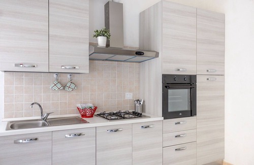 Loreto Apartment | Beautiful apartment with WIFI, TV, terrace, panoramic view and parking, close to Porto Recanati