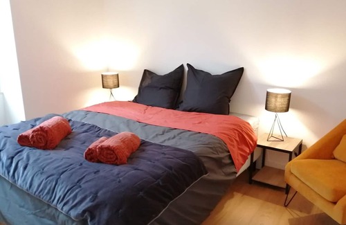 Downtown Angers Apartment | Beautiful apartment with balcony in the heart of Angers