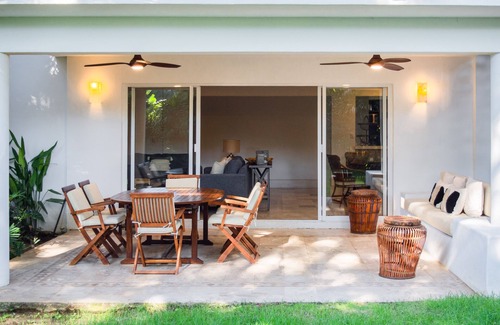 La Cruz de Huanacaxtle House | Beautiful Beach House