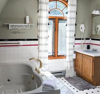 Bar Harbor House | Beautiful Bar Harbor House
