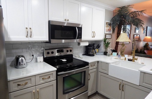 Fort Morgan Condo | Beautiful Beach Front Condo overlooking Gulf of Mexico & pristine sandy Beaches