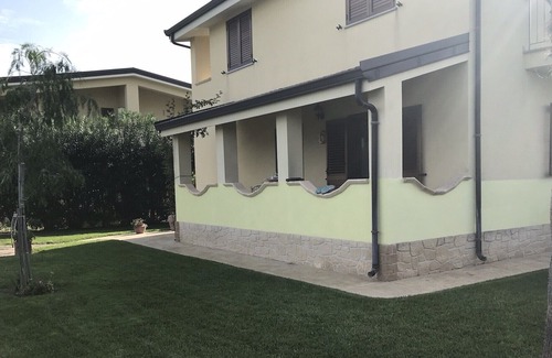 Caulonia Apartment | Beautiful beach front apartment with large private garden in a gated development