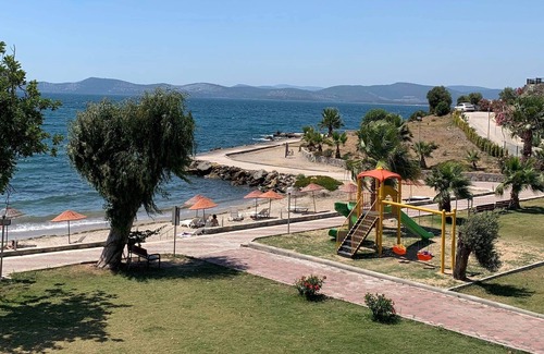 Gulluk Villa | Beautiful Beach front Villa