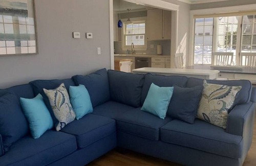 Otis House | Beautiful Beachfront Lake House- Sleeps up to 12- Weekly Discounts Available!