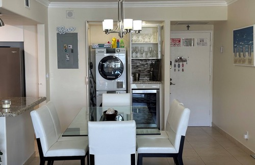 Hollywood South Central Beach Apartment | Beautiful beachfront condo 2-2 split plan with ocean front views. Free Parking