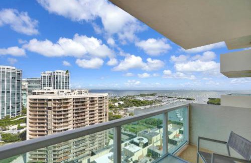 Coconut Grove House | Beautiful Blue & Gold Studio With Ocean View